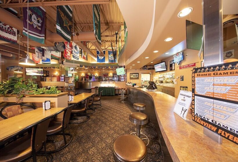 호스텔 Dunvegan Inn And Suites