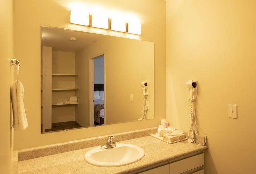 호스텔 Dunvegan Inn And Suites