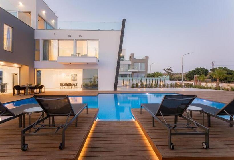 Cove Seaview Villas