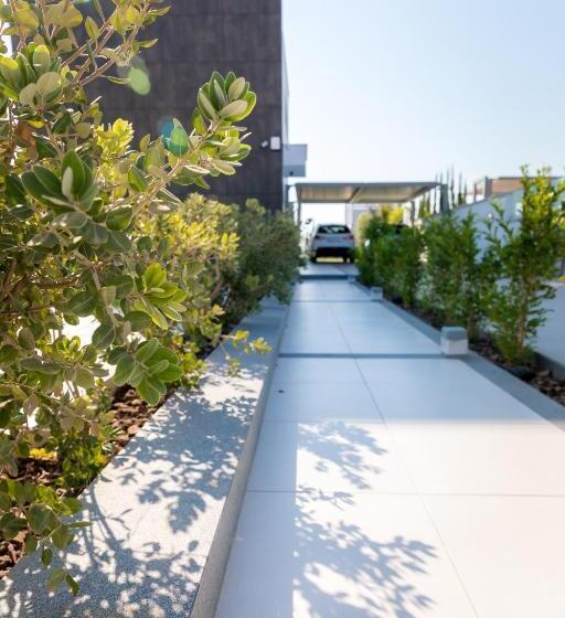 Cove Seaview Villas