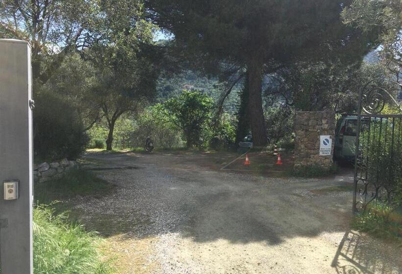 هتل Affittacamere Da Marcello