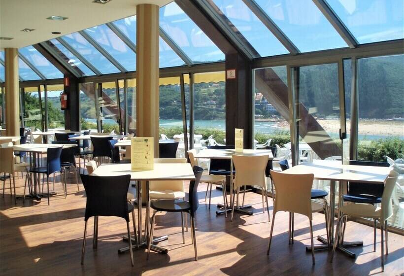 فندق Camping & Bungalows Portuondo