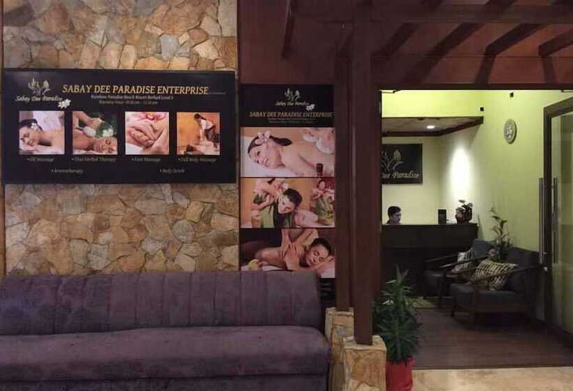 酒店 Expat's Nook Beach Resort