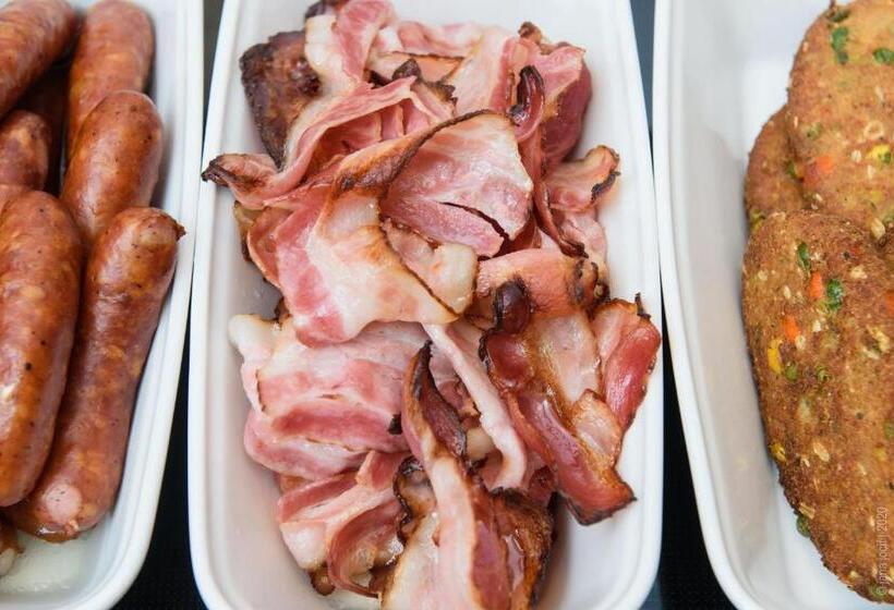 هتل Guesthouse Lajnar