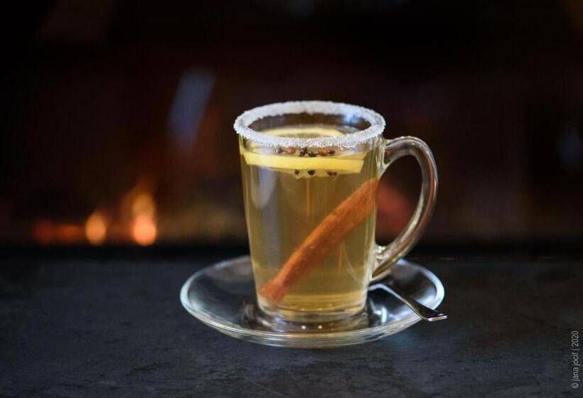 هتل Guesthouse Lajnar