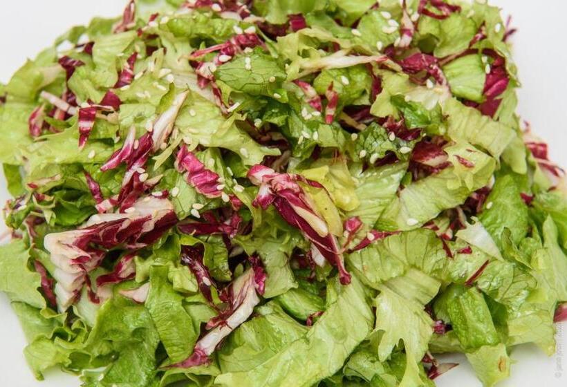 هتل Guesthouse Lajnar