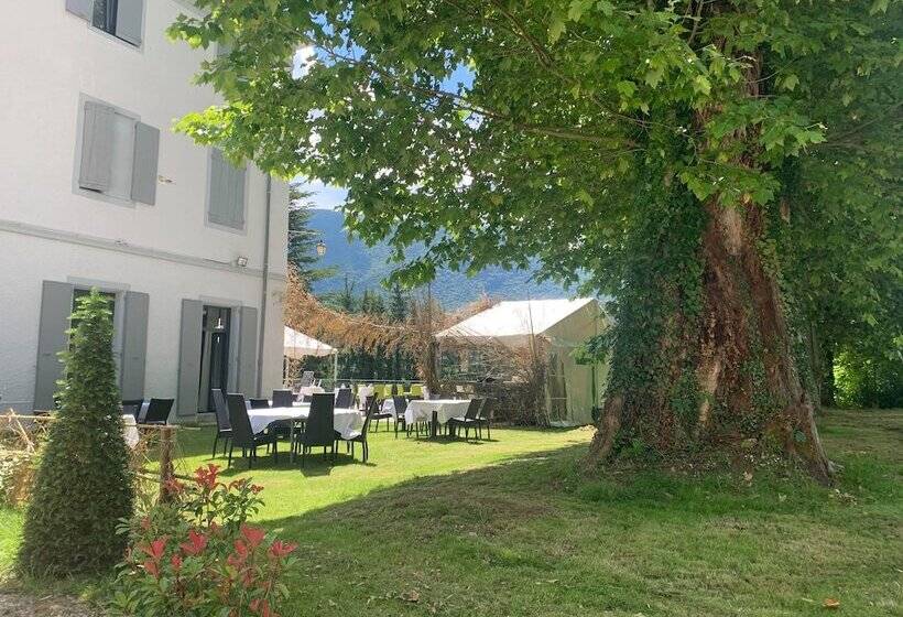 Отель Hôtel Restaurant Le Repère