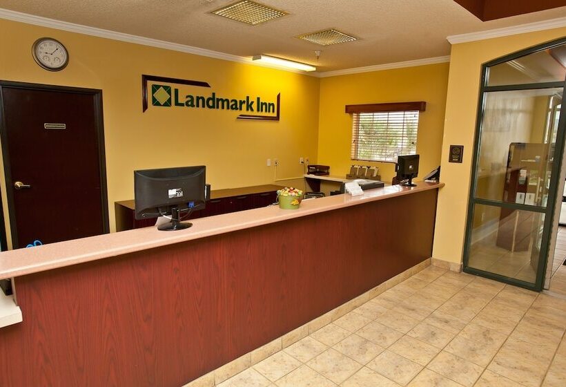 호텔 Landmark Inn Fort Irwin