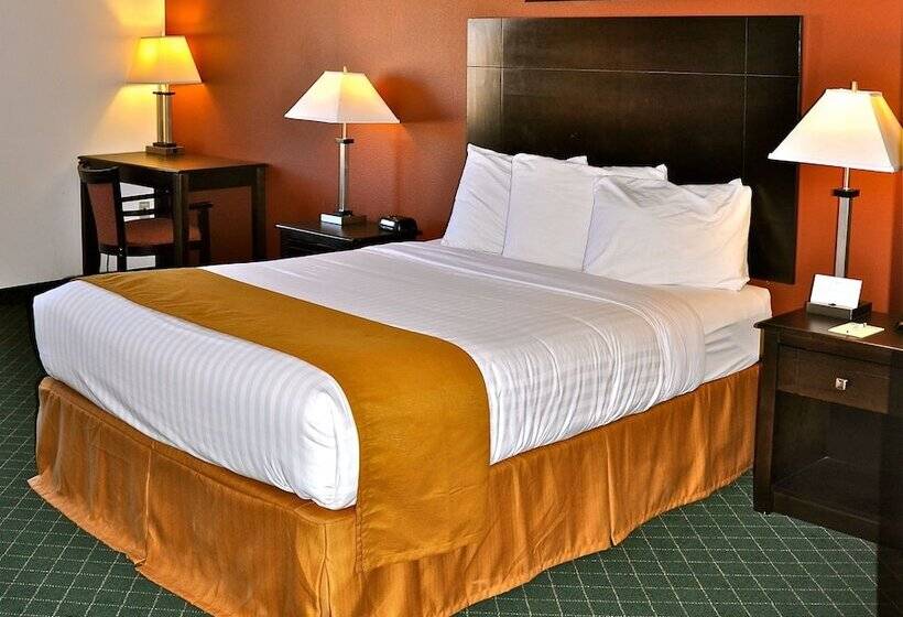 호텔 Landmark Inn Fort Irwin