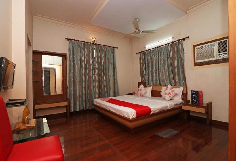 호텔 Rishta Inn By Oyo Rooms