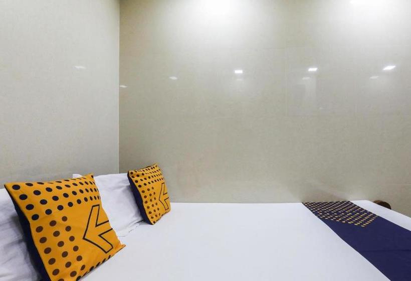 בית מלון כפרי Spot On 66844 Mtc Guest House