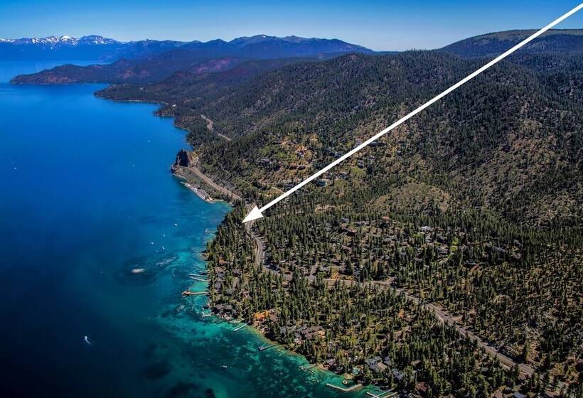 Mv49 Lake Tahoe A Block From The Caverock Beach