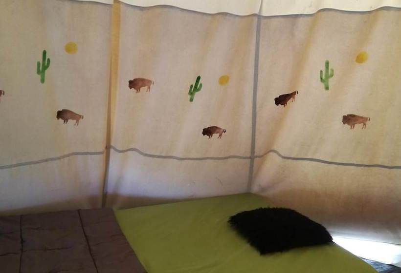 פנסיון Le Ranch De Calamity Jane Tipis D Hôtes