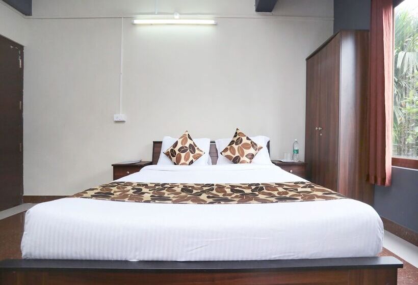 פנסיון Vedanta Wake Up Edakkal Caves  By Oyo