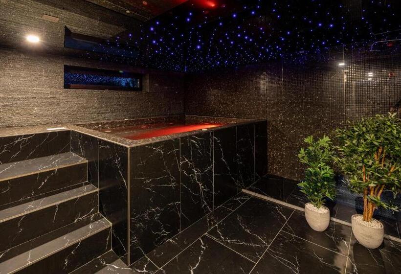 بنسيون Zara Chalet