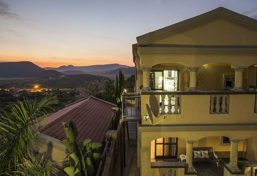 The Royal Palm Bed & Breakfast