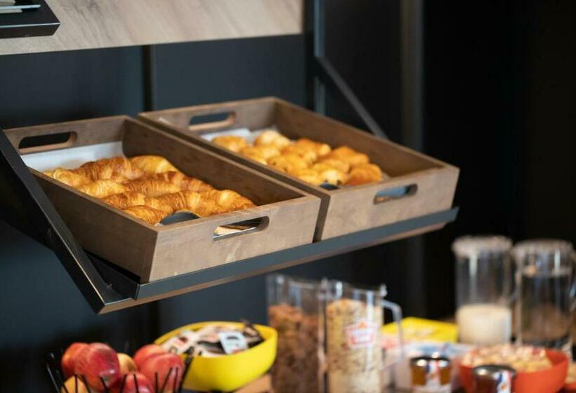 B&b Hotel Compiègne