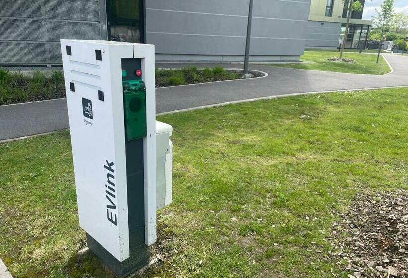 B&b Hotel Compiègne