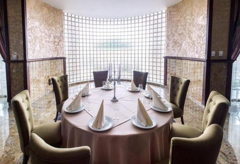 酒店 Club Bucovina Resort & Spa