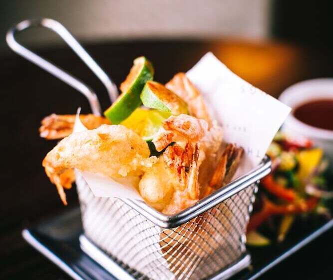 Отель Crown Lodge