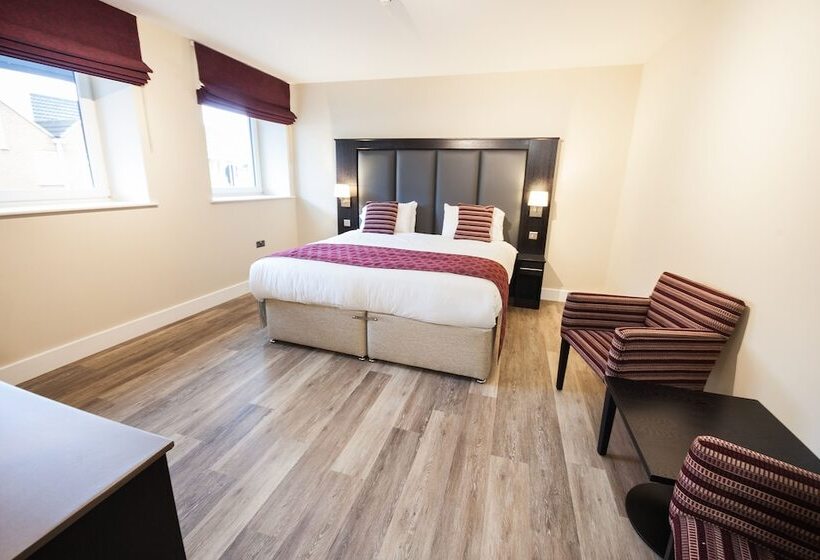 Отель Crown Lodge