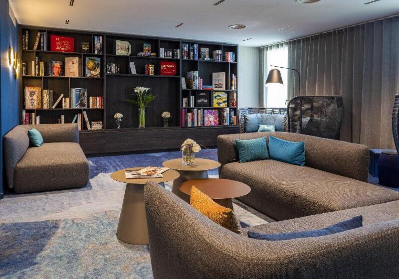 호텔 Crowne Plaza   Nice   Grand Arenas, An Ihg