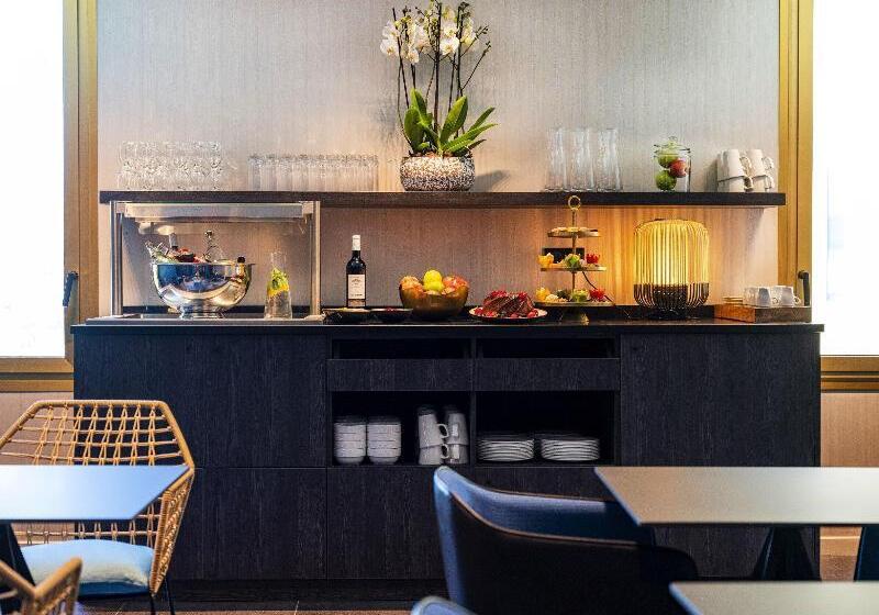 호텔 Crowne Plaza   Nice   Grand Arenas, An Ihg