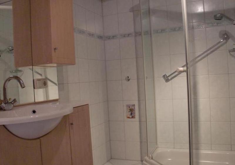 Отель Ferienalm