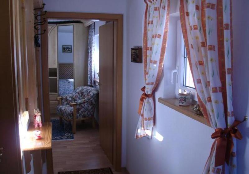 Отель Ferienalm