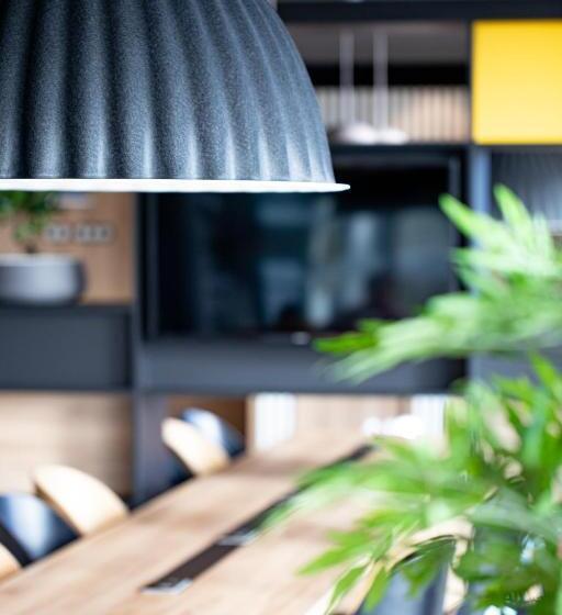 B&b Hotel Compiègne