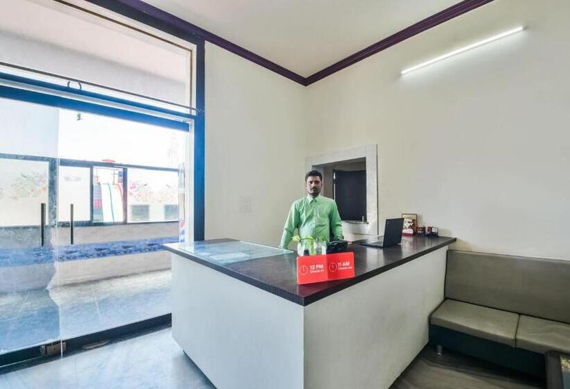 Hotel Oyo 36721 Kalika Resort