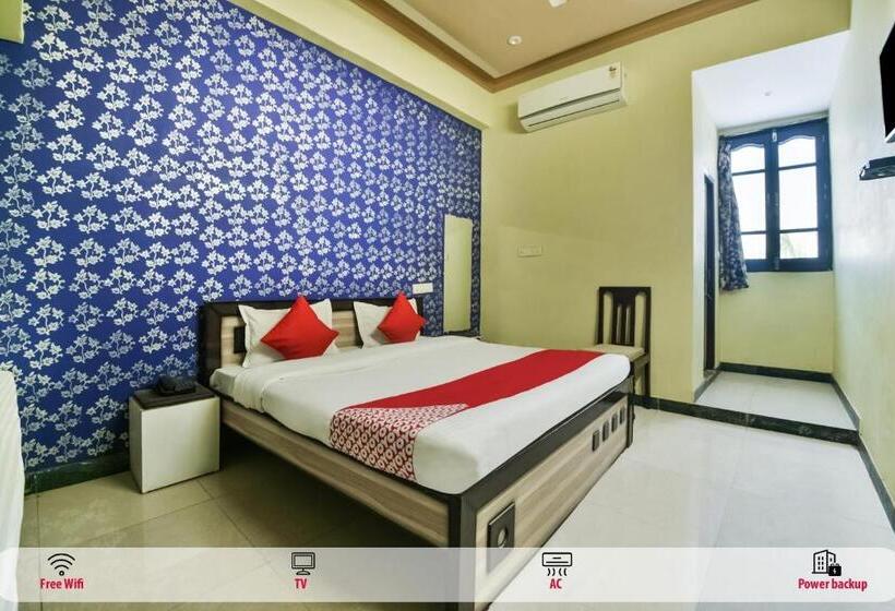 Hotel Oyo 36721 Kalika Resort