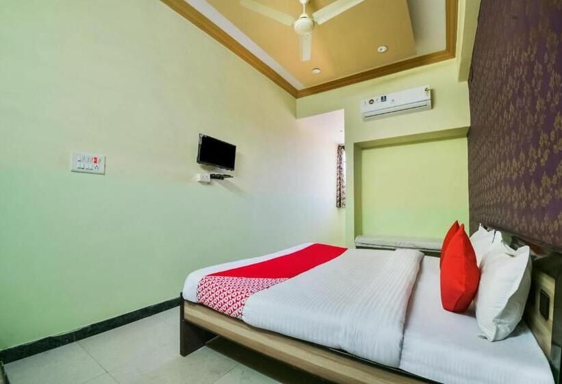 Hotel Oyo 36721 Kalika Resort