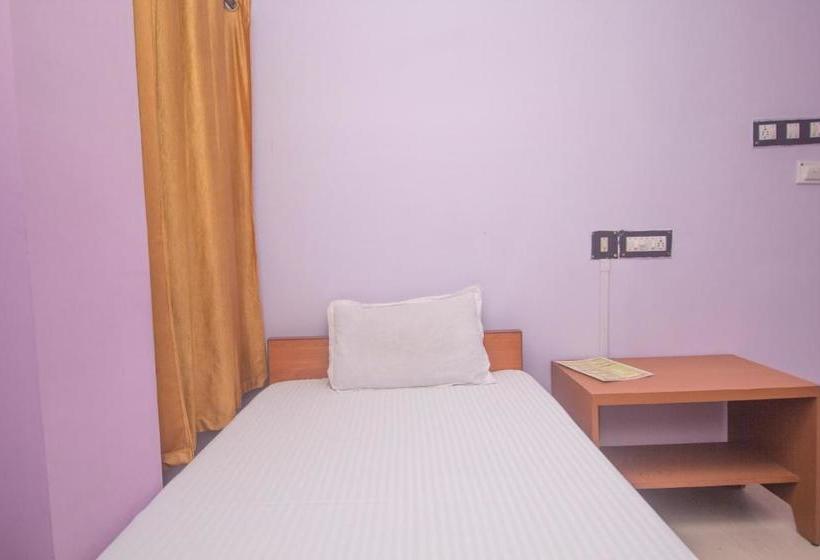 酒店 Spot On 47460 Phoenix