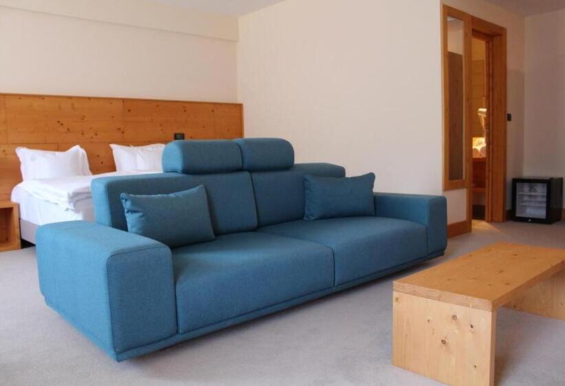 Monte Cervo Bio Hotel & Spa