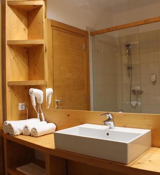 Monte Cervo Bio Hotel & Spa