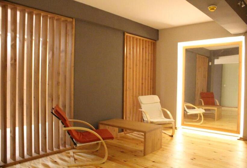 Monte Cervo Bio Hotel & Spa
