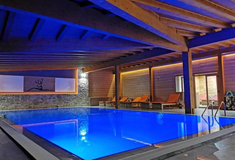 Monte Cervo Bio Hotel & Spa