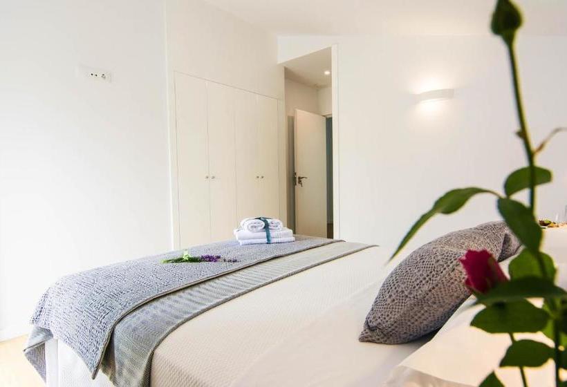 פנסיון Casa Adro