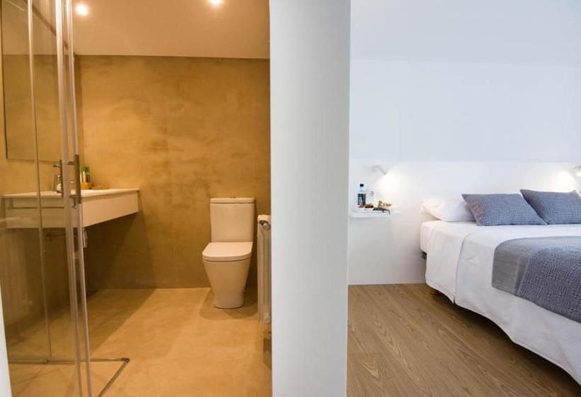 פנסיון Casa Adro