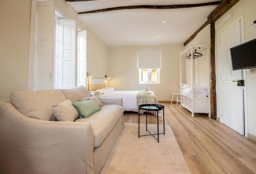 פנסיון Hostal Lierganes Fluviarium Rooms