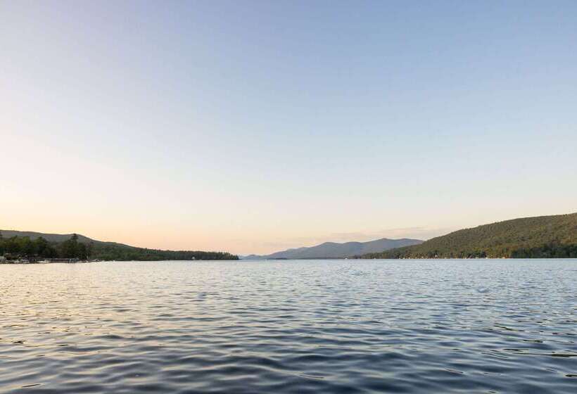 Days Inn By Wyndham Queensbury/lake George