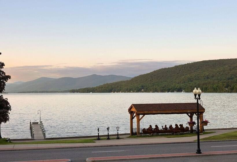 Days Inn By Wyndham Queensbury/lake George