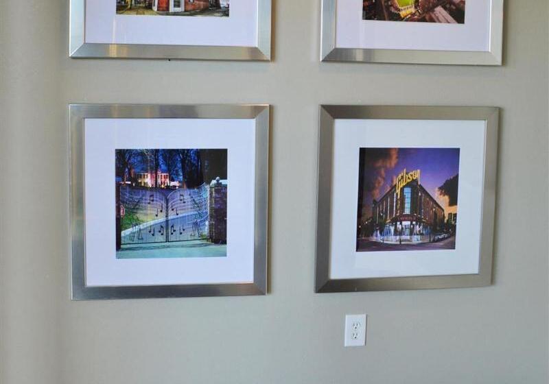 בית מלון כפרי Americas Best Value Inn Memphis Airport