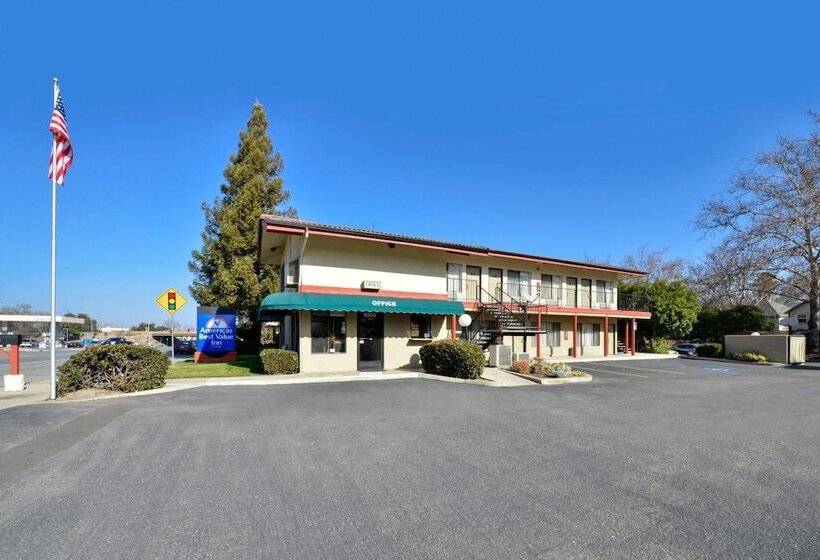 ホテル Atascadero Inn
