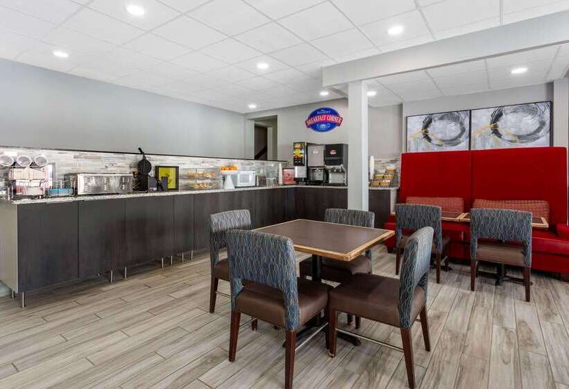 ホテル Baymont By Wyndham Rochester Mayo Clinic Area