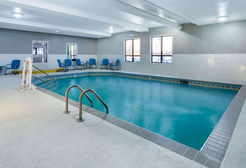 ホテル Baymont By Wyndham Rochester Mayo Clinic Area