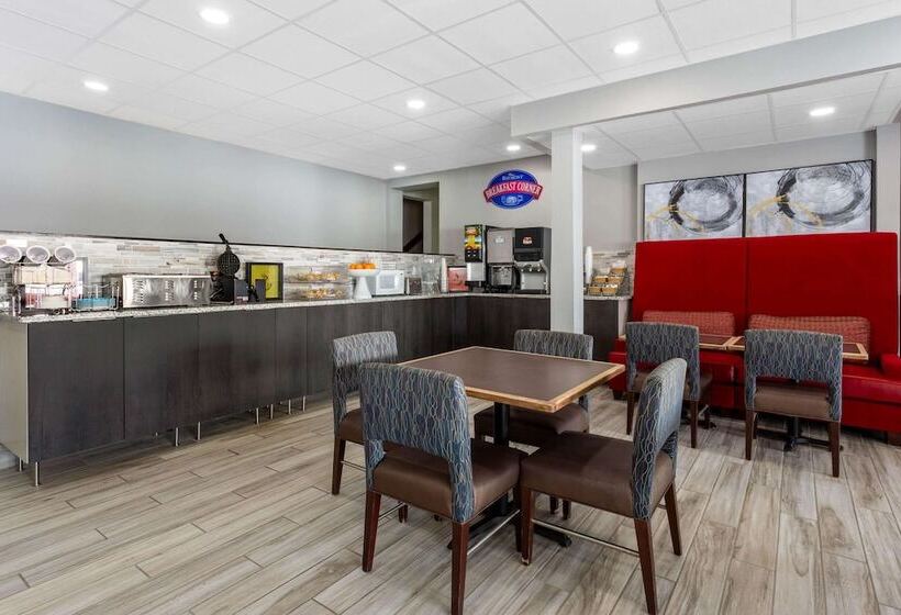 ホテル Baymont By Wyndham Rochester Mayo Clinic Area