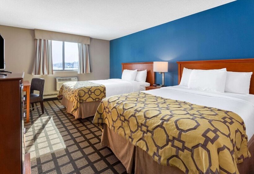 هتل Baymont By Wyndham Rochester Mayo Clinic Area