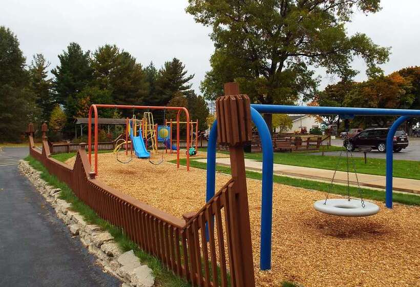 Отель Best Western Lakewinds